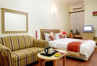 Moon View Hotel - 65 Cua Bac - By Bay Luxury Hanoi Exterior foto