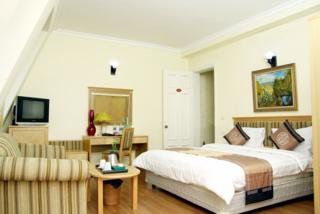 Moon View Hotel - 65 Cua Bac - By Bay Luxury Hanoi Exterior foto